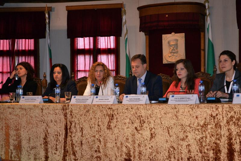 Министър Лиляна Павлова: ОПРР 2007 – 2013 г. приключва с почти 95% разплатени средства от бюджета й - 3