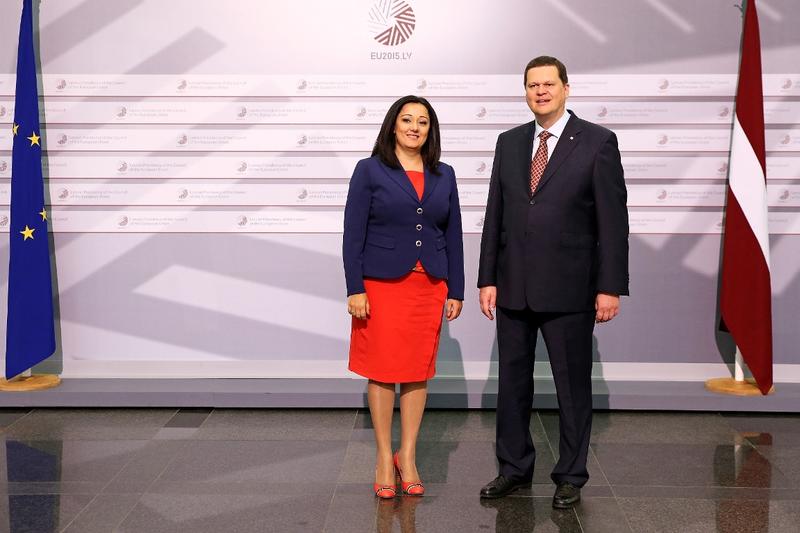    Лиляна Павлова на неформалната среща на министрите от ЕС в Рига: Малките и средните градове имат нужда от специална политика за развитие - 4