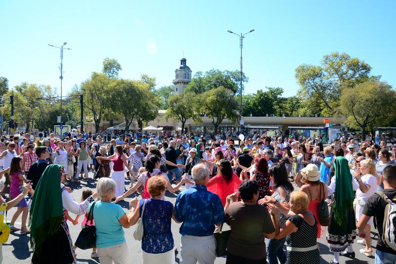  Министър Лиляна Павлова: Стартираме търг за строителството на нова отсечка от АМ „Хемус“ при Белокопитово - 19