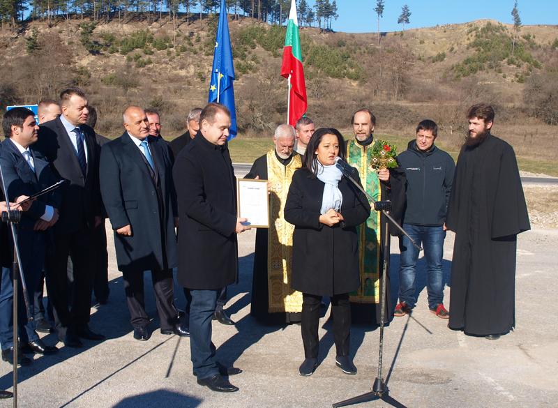 Премиерът Бойко Борисов и министър Лиляна Павлова откриха 109 км рехабилитиран път Юндола– Разлог - Гоце Делчев - Садово