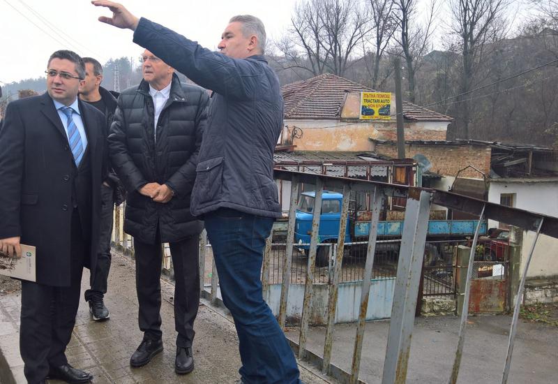 През 2018 г. ще бъдат рехабилитирани още поне 15 км от пътя Русе – Бяла - 3