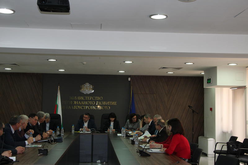 МРРБ ще финансира предпроектно проучване за ВиК системата „Дунав“