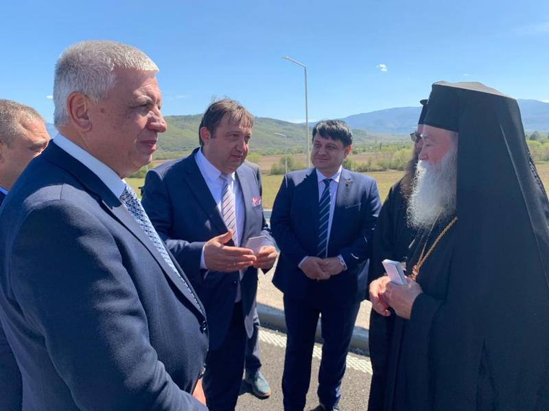 7.5 km of new route between Mezdra and Botevgrad are already open to traffic - 3