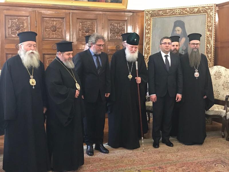 Среща на министър Нанков с Негово Светейшество Българския патриарх Неофит - 1
