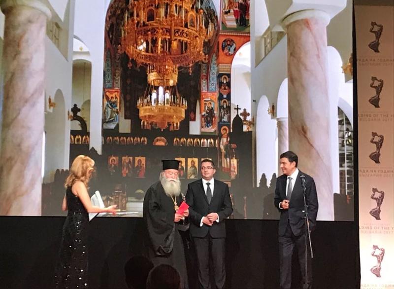 Министър Николай Нанков отличи църквата „Св. Св. Кирил и Методий“ в Ловеч с приза „Сграда на годината“ - 5