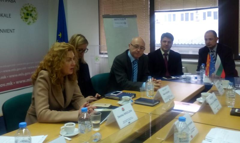  Зам.-министър Деница Николова обсъди с македонския си колега Люпчо Пренджов Програмата за трансграничо сътрудничество между двете държави