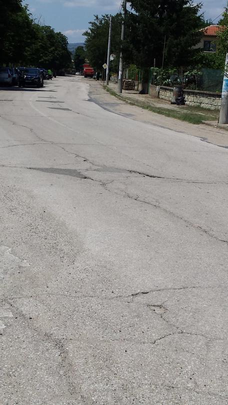 Министър Николай Нанков: За България предстоят добри дни в пътния сектор, до края на годината ще се рехабилитират 1000 км републикански пътища - 3