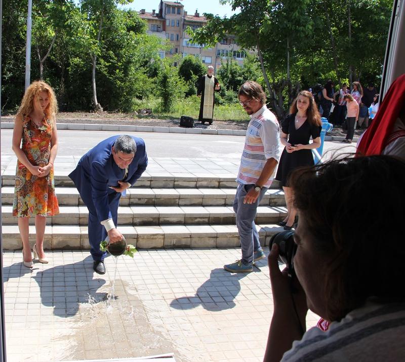 Деница Николова: До края на годината завършваме минимум 500 обекта по Оперативна програма „Региони в растеж“ 2014-2020 г. - 2