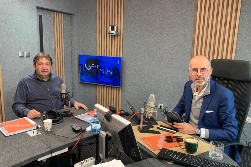 Министър Иван Шишков в „Седмицата“ по Дарик радио: За тези, които създадоха строителен хаос, е много удобно фирмите да са виновни