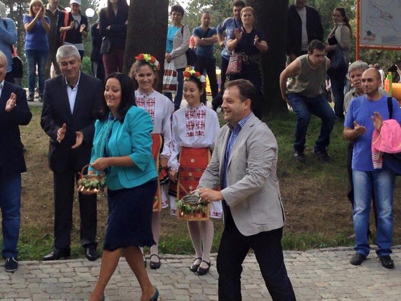  Министър Павлова откри най-големия парк във Велико Търново - 1