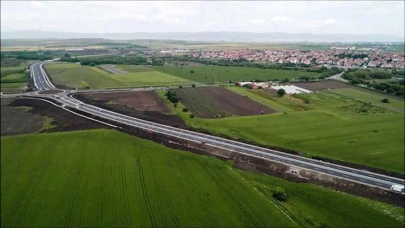 Почиващите на Южното Черноморие пътуват по четирилентов път в участъка между Поморие и Ахелой - 5