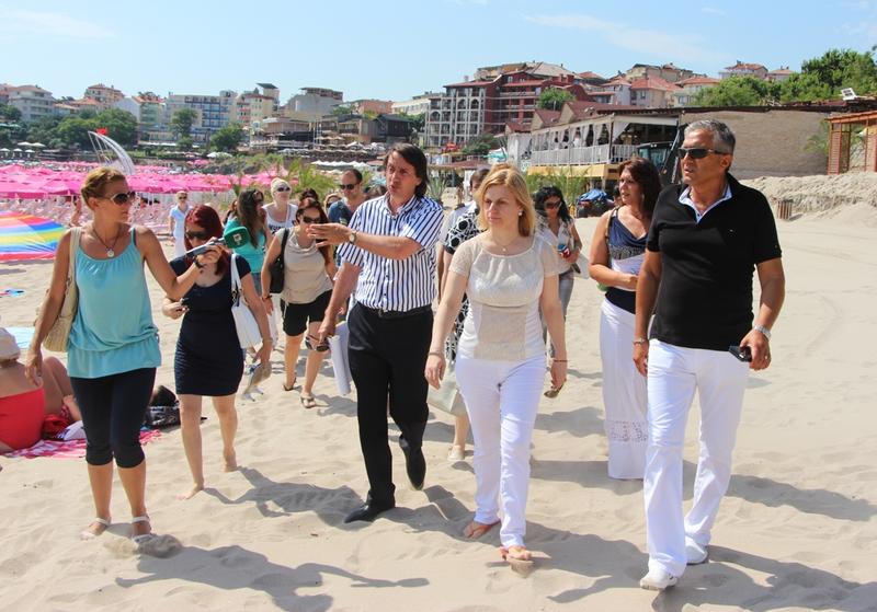 Министър Терзиева: Близо 7 милиона лева са  приходите за 2014 г. от концесии и наеми на плажовете  