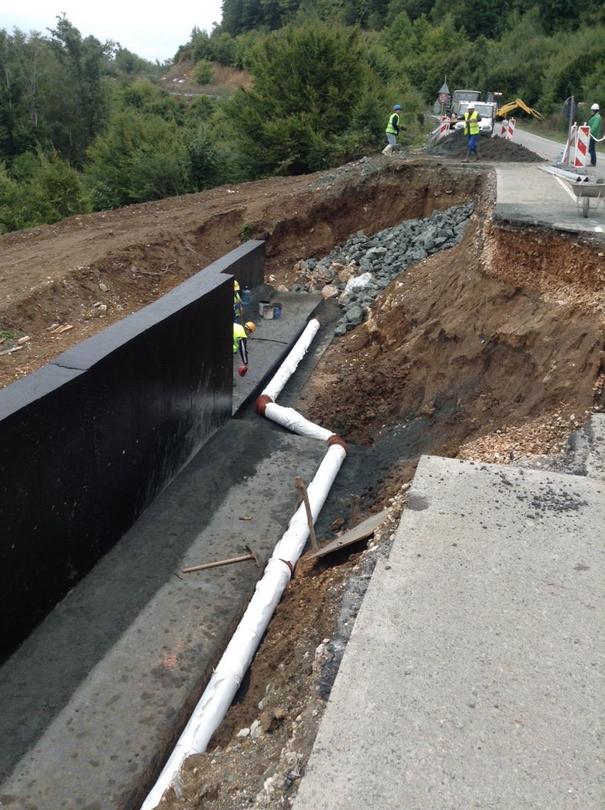 Министър Павлова направи оглед на свлачището на път I-9 Бургас-Малко Търново - 2