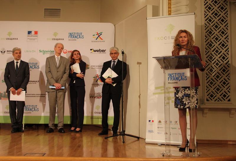 Зам.-министър Деница Николова: Енергийната ефективност и модерният градски транспорт са ключови за подобряване на околната среда и качеството на живот