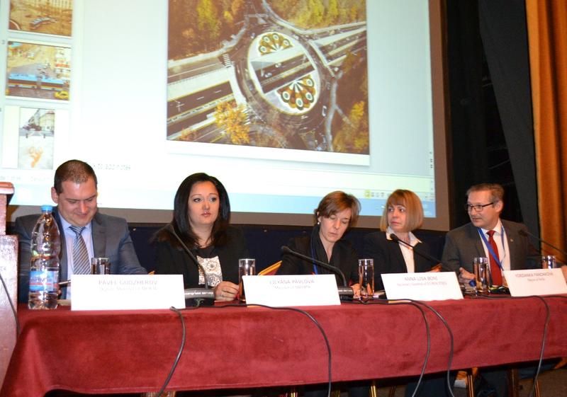  Министър Лиляна Павлова: Инвестирахме над 400 млн.лв. за подобряване на градския транспорт в седемте най-големи български града