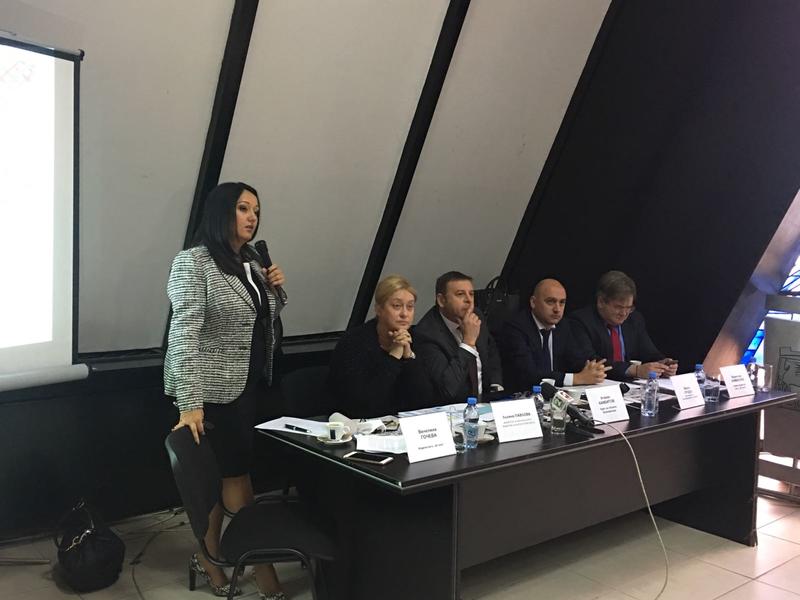  Министър Лиляна Павлова:  Ако не започнем да строим АМ „Струма“ през Кресненското дефиле през 2018 г. ще загубим европейското финансиране - 1