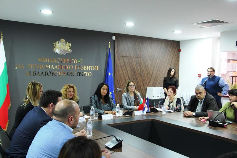  Министър Лиляна Павлова: Започва изпълнението на първите 37 проекта за над 34 млн. лв. по програмата за трансгранично сътрудничество България - Сърбия от новия програмен период - 1