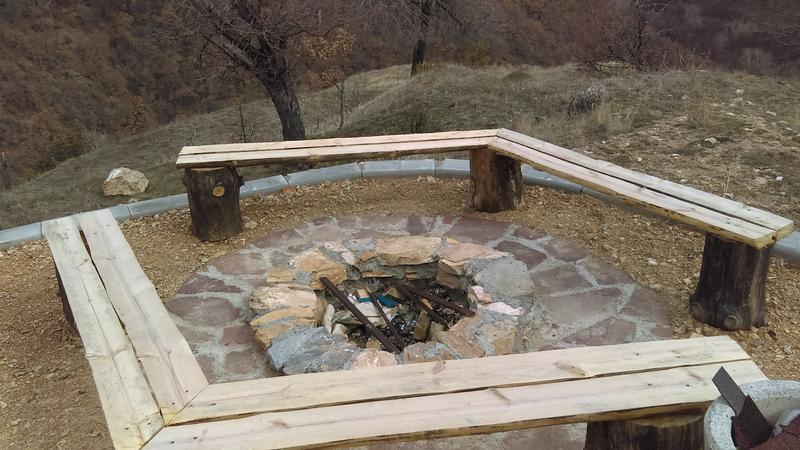 Древни църкви, скален водопад и най-големият въжен мост в страната привличат туристи в Западна България - 6