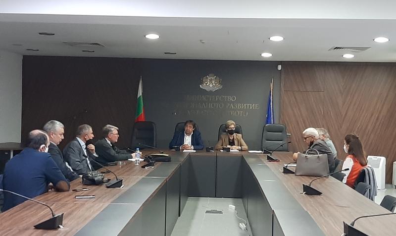 Без „инженеринг“ в строителството с публични средства