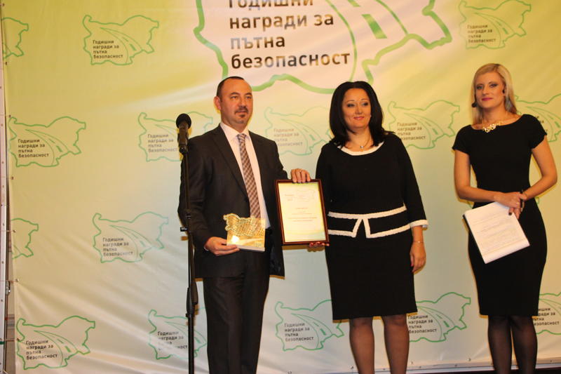  Министър Лиляна Павлова: Пътната безопасност трябва е национална кауза, около която да се обединим всички