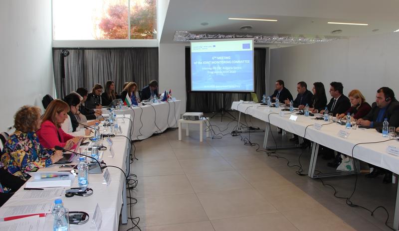 Деница Николова: Влагаме нови 12,1 млн.евро по проекти в пограничния регион между България и Сърбия - 1