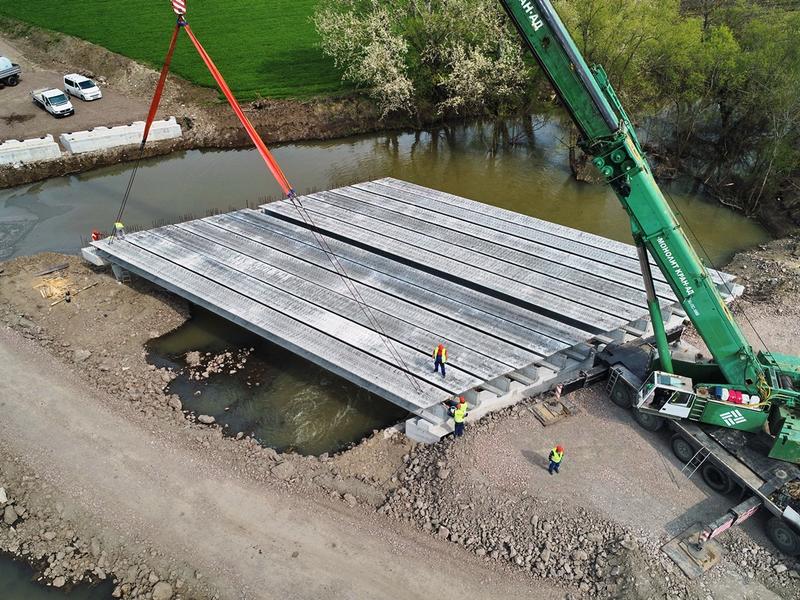 Почиващите на Южното Черноморие пътуват по четирилентов път в участъка между Поморие и Ахелой - 19