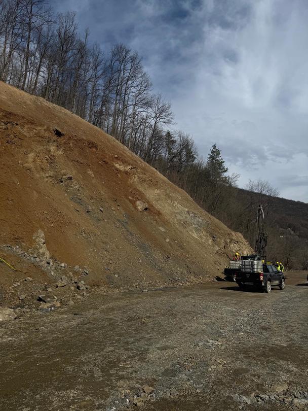 Министър Иванов: До края на юни ще има проходимост по пътя Мездра – Ботевград - 2