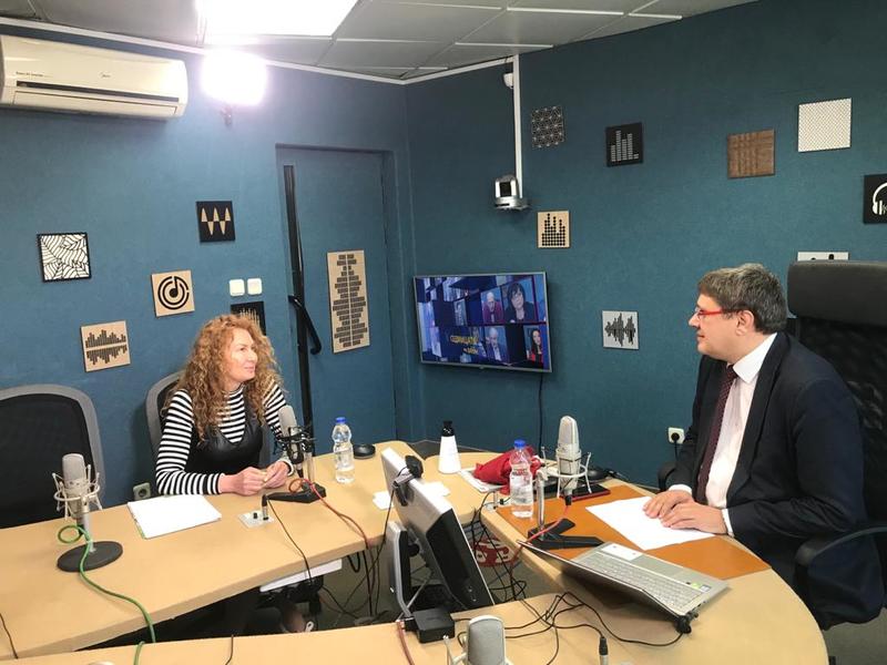 Зам.-министър Николова: От 617 договора по ОПРР 50 са спрени, от  които 36 заради извънредното положение