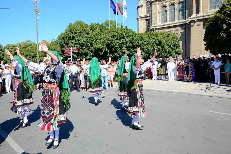  Министър Лиляна Павлова: Стартираме търг за строителството на нова отсечка от АМ „Хемус“ при Белокопитово - 18
