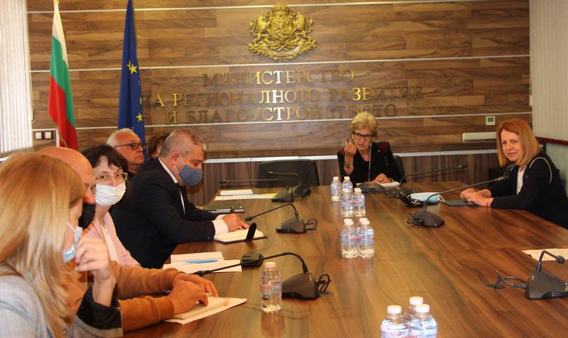 Minister Komitova will propose a project of Sofia Municipality for repair of the water supply and sewerage network to be included in the Recovery and Resilience Plan - 2