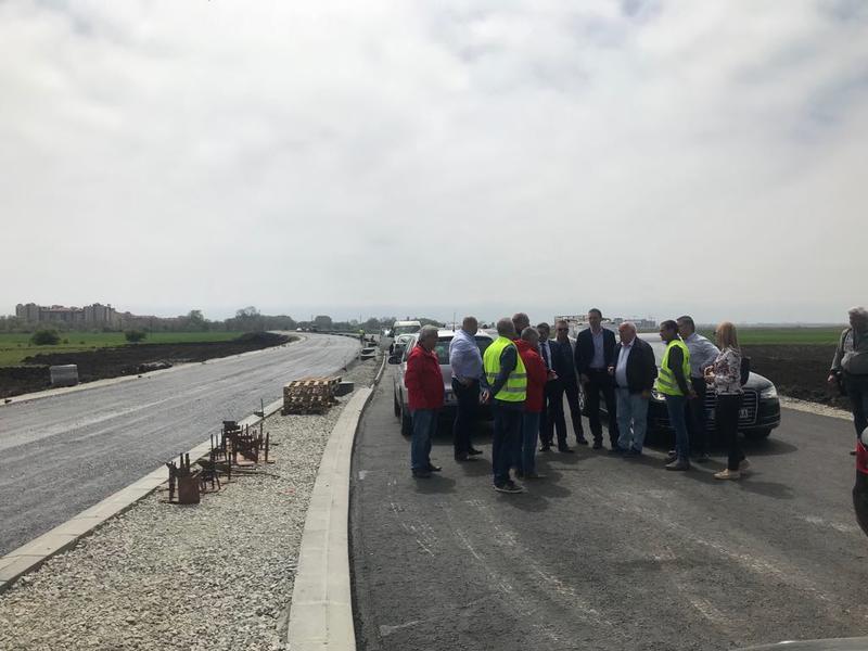 Министър Николай Нанков: Инвестираме 100 млн.лв. в  пътища в Бургас и региона - 12