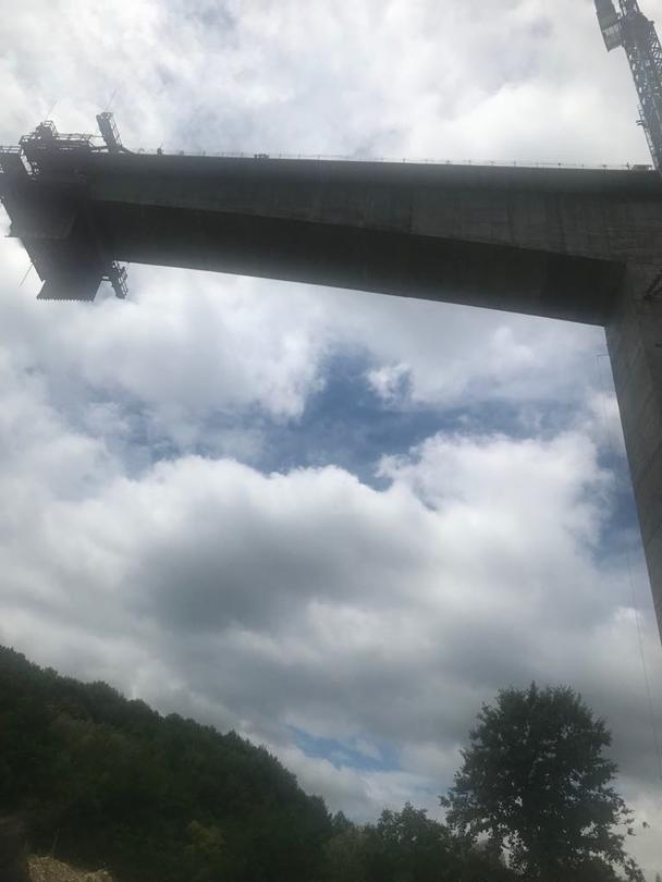 В следващите месеци стартират обществени поръчки за строителството на още 137 км от АМ „Хемус“ - 4