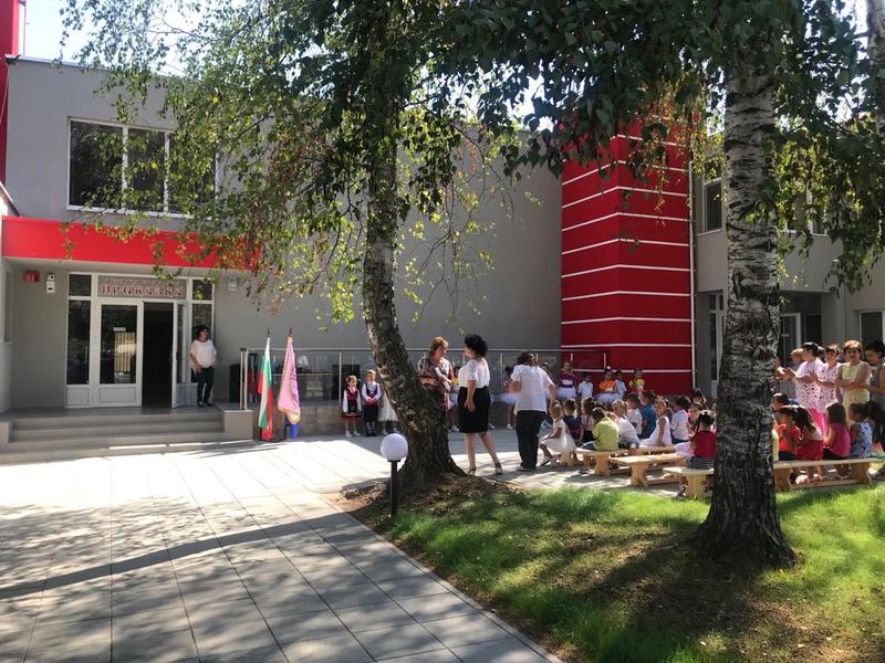 Министър Нанков и премиерът Бойко Борисов инспектираха ремонта на обекти по ОПРР в Търговище и Шумен - 3