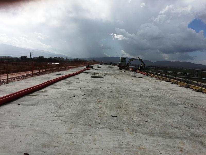 Министър Лиляна Павлова и инж. Лазар Лазаров инспектираха строителството на Участък 2 от Западната дъга на Софийски околовръстен път и Северната скоростна тангента - 7