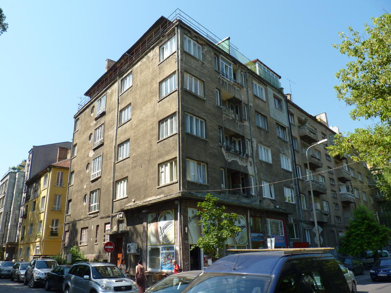 Информация за жилищна сграда, обновена в рамките на проект „Енергийно обновяване на българските домове“ - 7