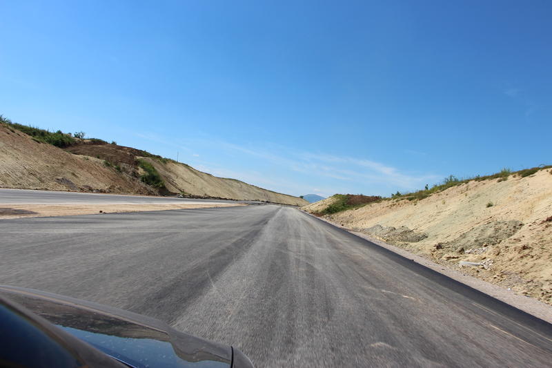 Министър Павлова инспектира напредъка в строителните дейности по ЛОТ 2 на АМ „Струма“ - 14