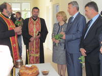 Министър Терзиева откри обновени болнични отделения и нови туристически атракциони в община Разлог