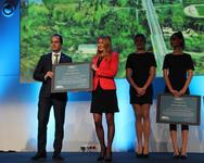 Зам.-министър Деница Николова връчи на община Враца голямата  награда в категорията „Паркови пространства и градска среда“ в конкурса „Кмет на годината“