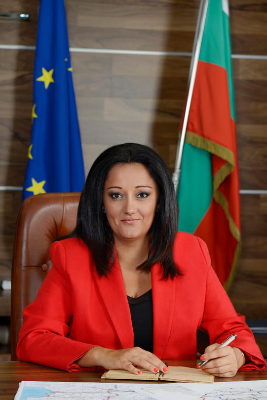 Министърът на регионалното развитие и благоустройството Лиляна Павлова в предаването 