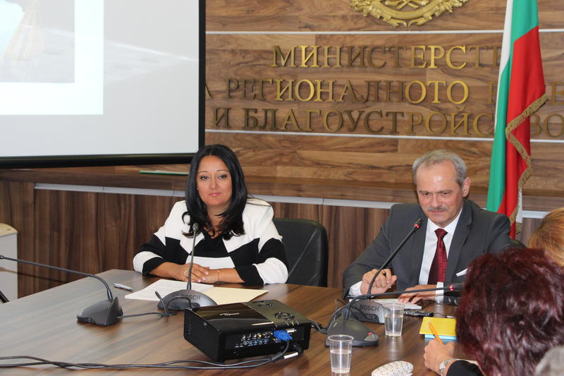 Министър Лиляна Павлова: За първи път в България ремонтираме язовир без да го източваме - 9