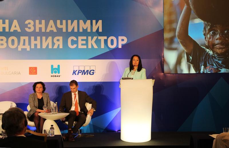 Министър Павлова: Трябва да бъдем двигатели на промяната във водния сектор - 1