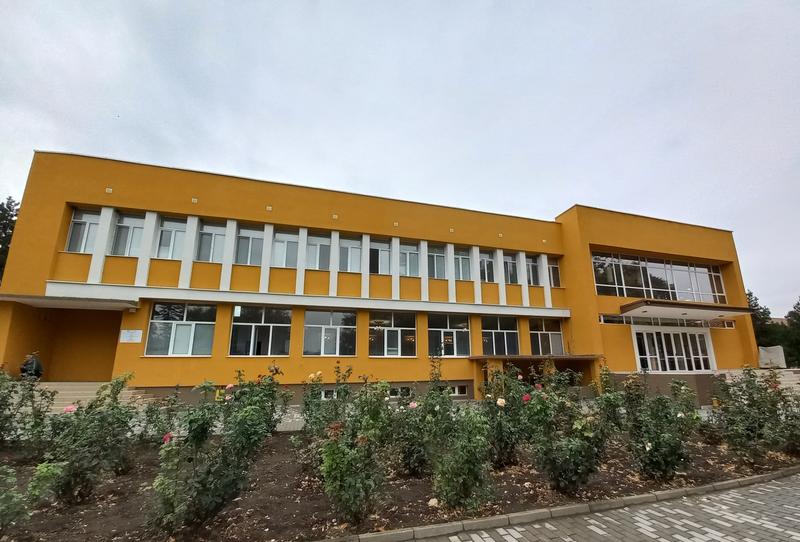Над 560 нежилищни сгради в страната са обновени по Плана за възстановяване и устойчивост - 9
