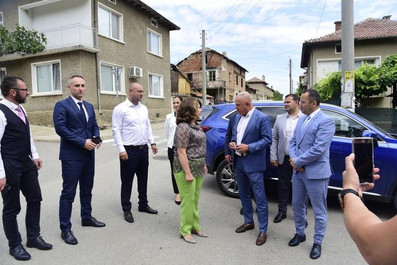 До края на седмицата ще бъде облекчен трафикът на АМ „Струма“ в района на Симитли - 5
