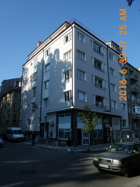Информация за жилищна сграда, обновена в рамките на проект „Енергийно обновяване на българските домове“ - 8