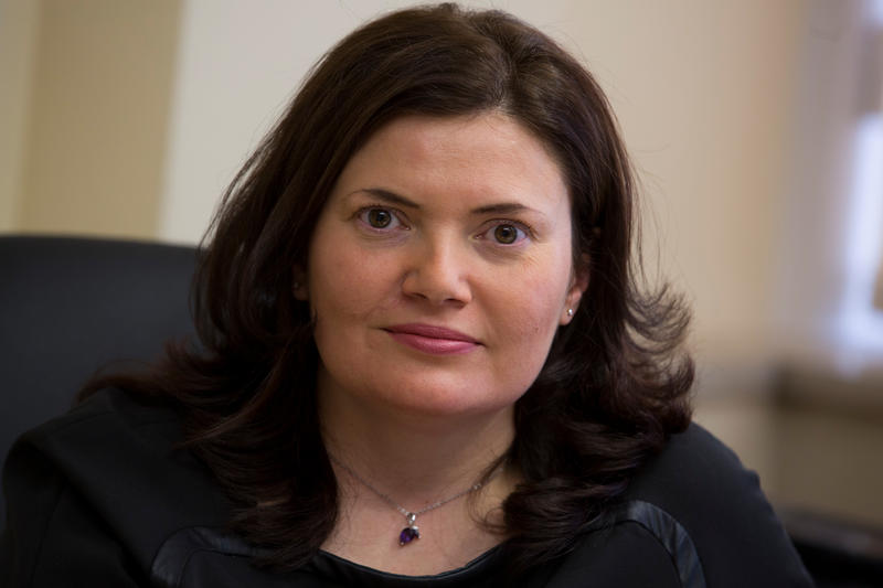 Заместник-министър Малина Крумова за в. 