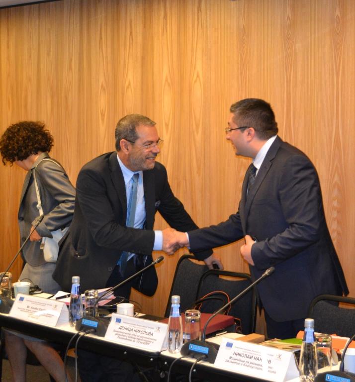 Бюджетът на Оперативна програма „Региони в растеж“ 2014-2020 г. ще бъде наддоговорен с 10% - 1