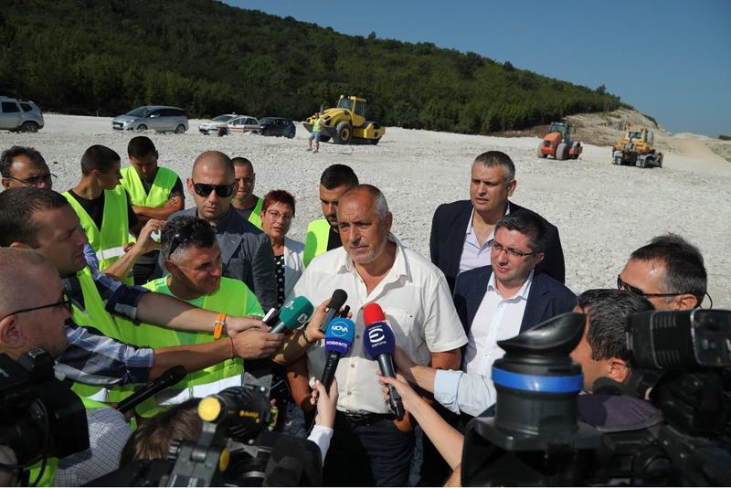 На 15 август започва строителството на нов участък от АМ“Хемус“ – от Белокопитово до Търговище - 8