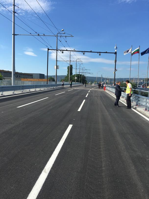  Пуснато е движението по ремонтирания Аспарухов мост във Варна - 10