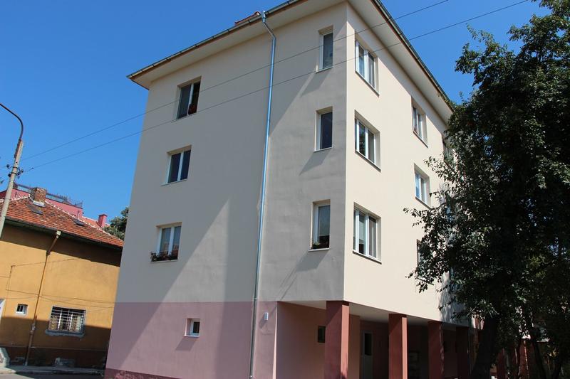 Приключи санирането на първите две сгради по проекта за енергийно обновяване на българските домове - 5