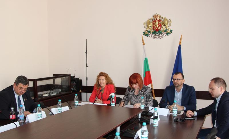 Зам.-министър Деница Николова: Новото статистическо райониране на страната цели балансирано развитие на регионите и по-висок икономически растеж - 3